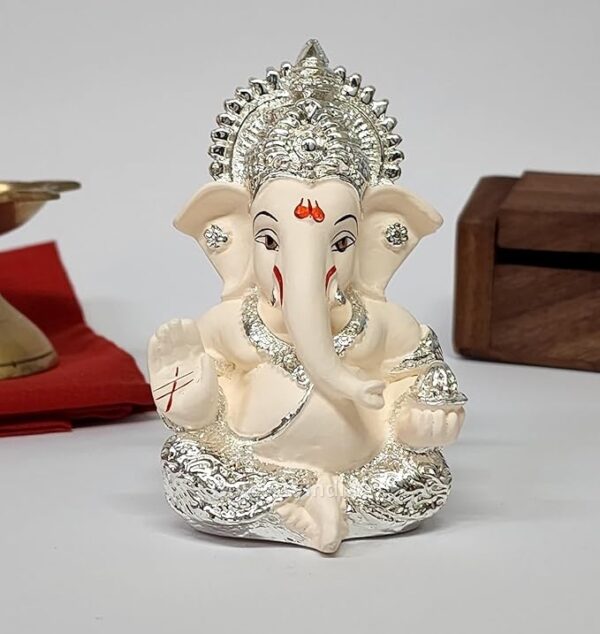 Ganesh Idol for Car Dashboard Home Decor and Meditation Gift - Image 4