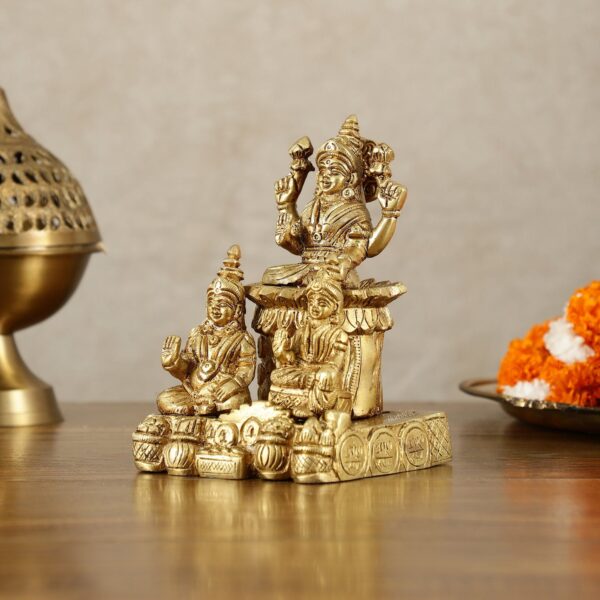 Brass Handcrafted Lord Kuber with Goddess Lakshmi and Chitralekha Idol for Pooja - Image 6